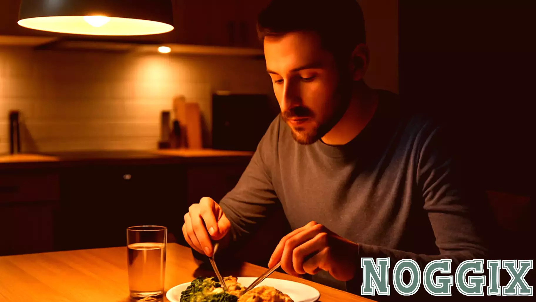 Late-Night Diners: Seven Surprising Traits Linked to Eating After 9 P.M.