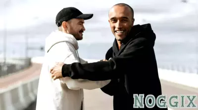 New Insights on the Gender Friendship Gap